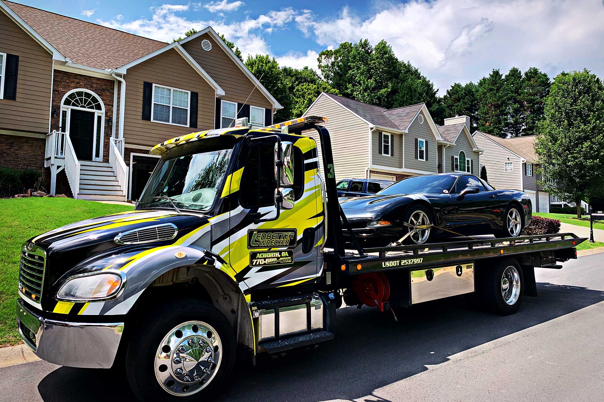 Ledbetter Wrecker | Acworth Towing Service